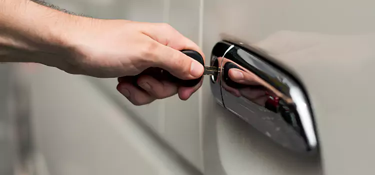 Why Choose Our Auto Locksmith Team in West Hollywood, CA?