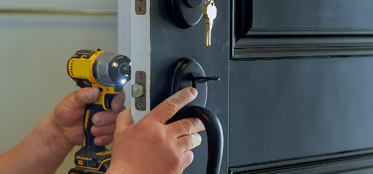 Commercial Door Lock Installation West Hollywood