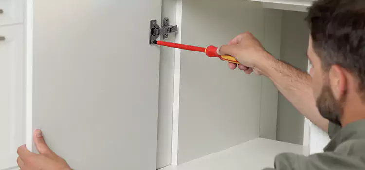 Screen Door Hinge Repair West Hollywood